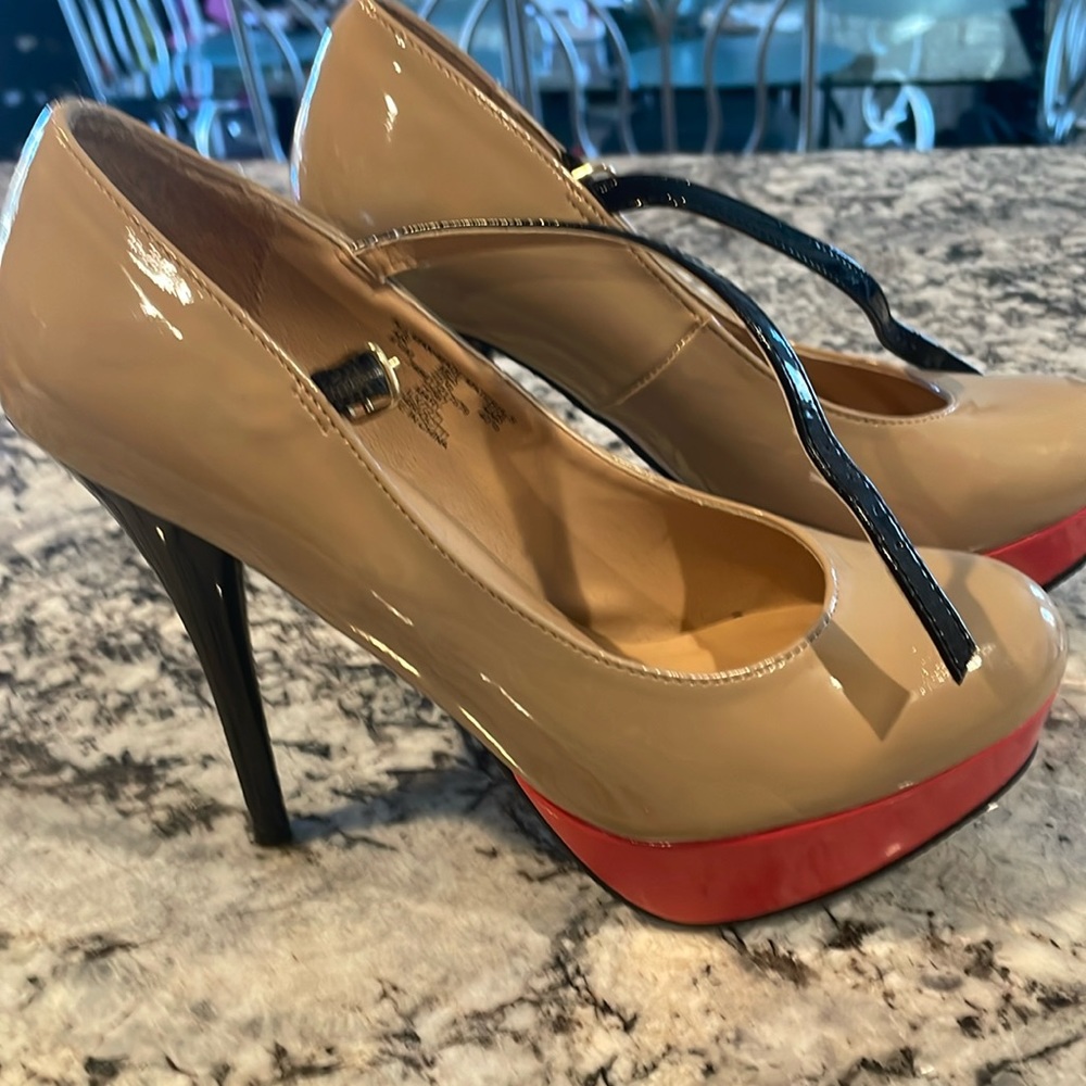 SM New York shoes 👠